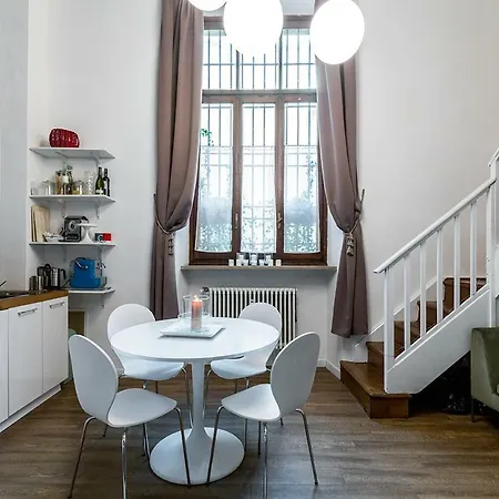 Apartment Open Space In Turin